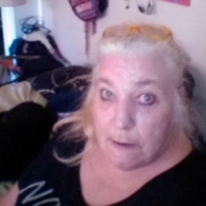 Meet your Posher, Carolyn